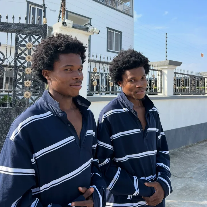de_talkertwins