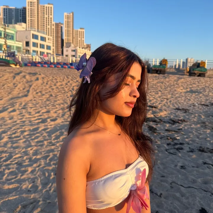 @poojakhanalo77