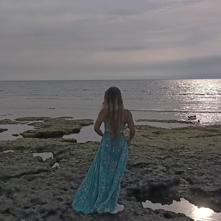 @elinuhjrahmollirep