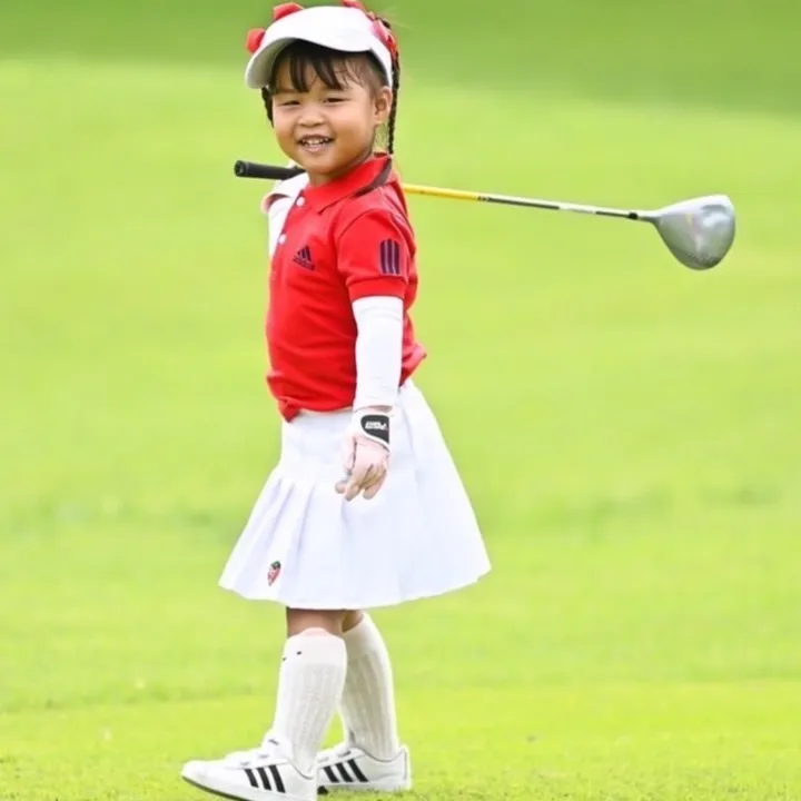 @minnie.little.golfer