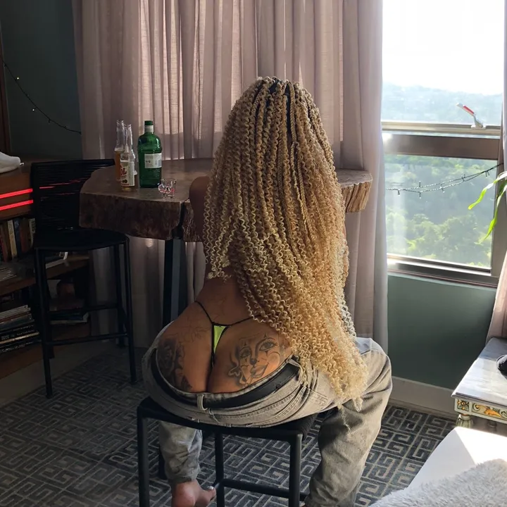 @soymyrella