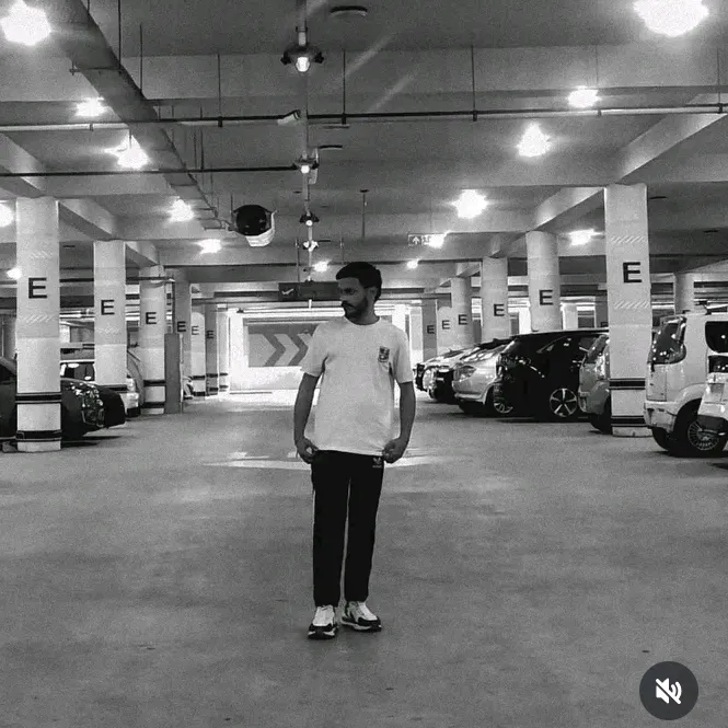 @xhkfaizan