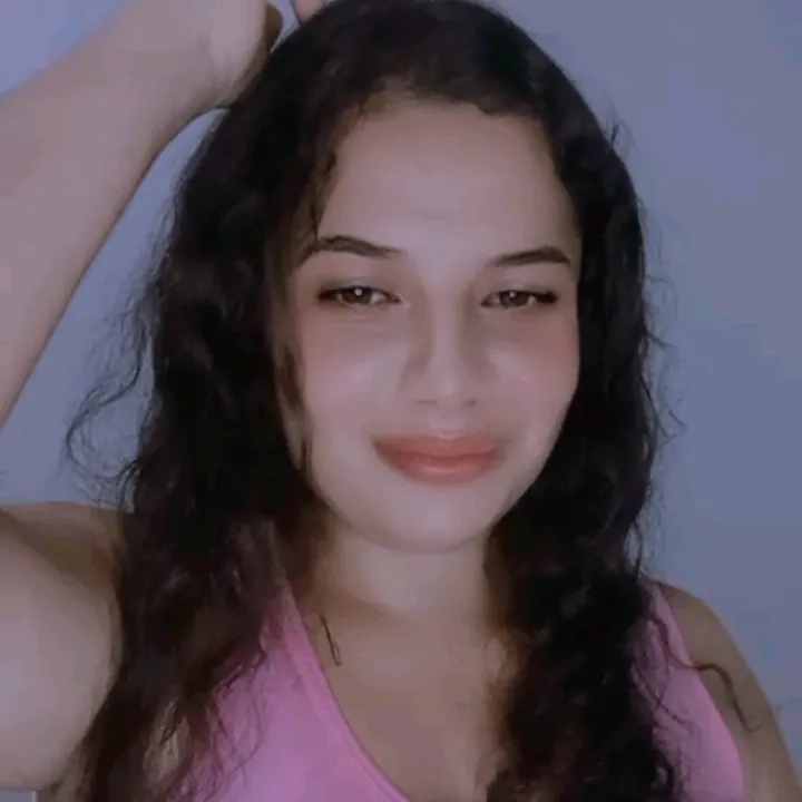 liz_catrachita