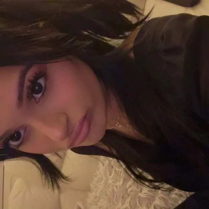 @ieshakbains