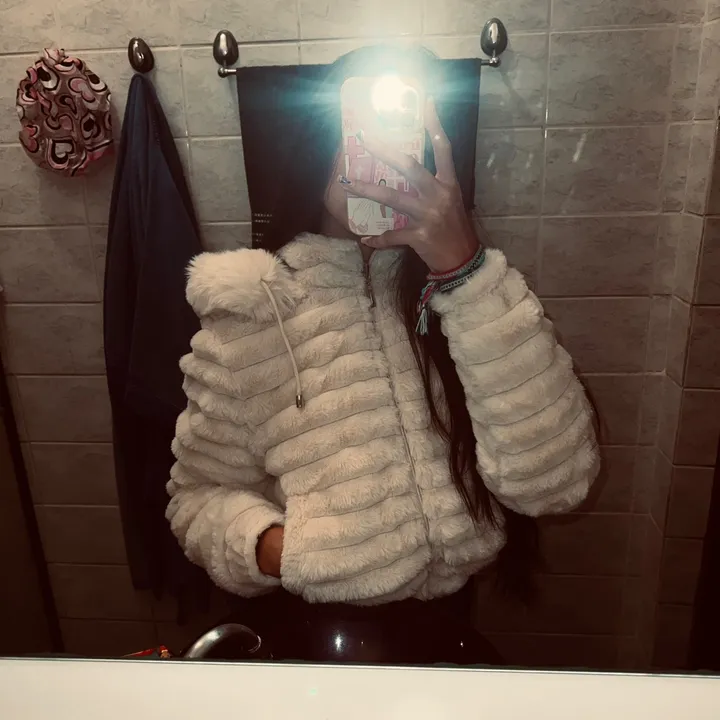 @julia.buenoo._