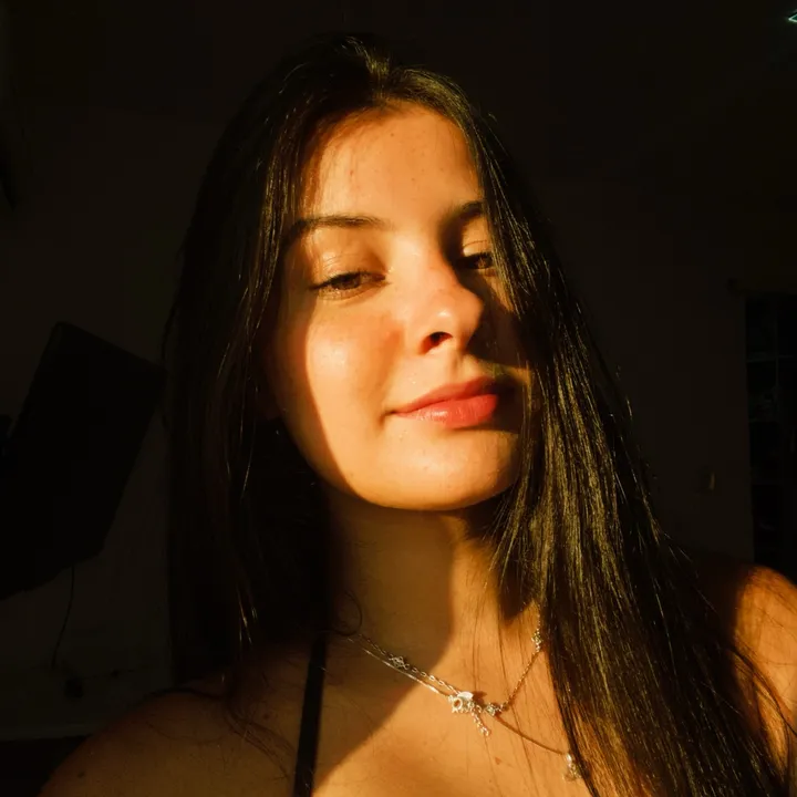 @mirellamaia_