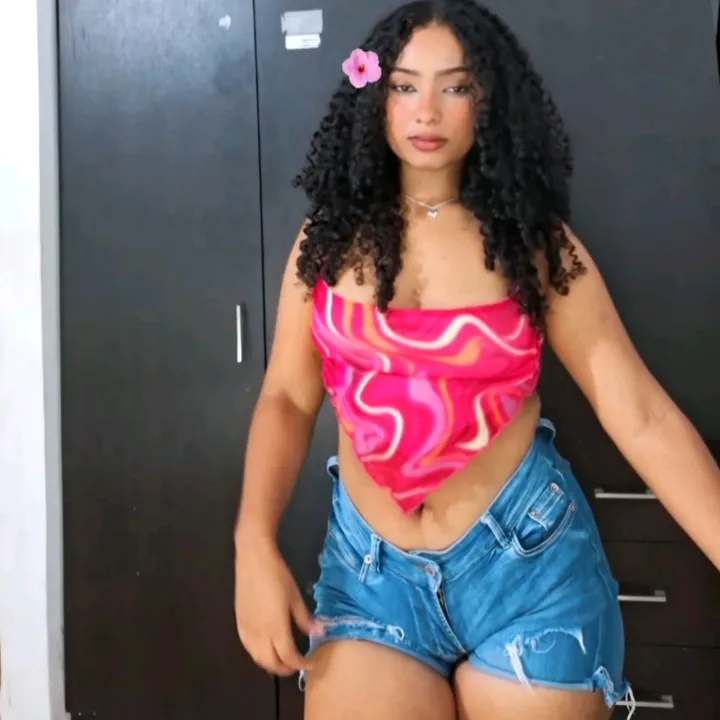 mylaa_053