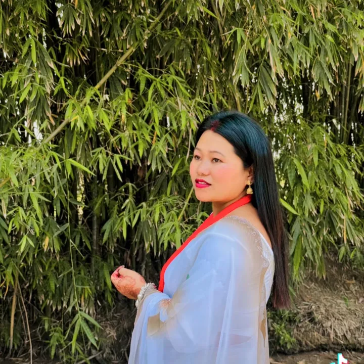 @janujanu3132