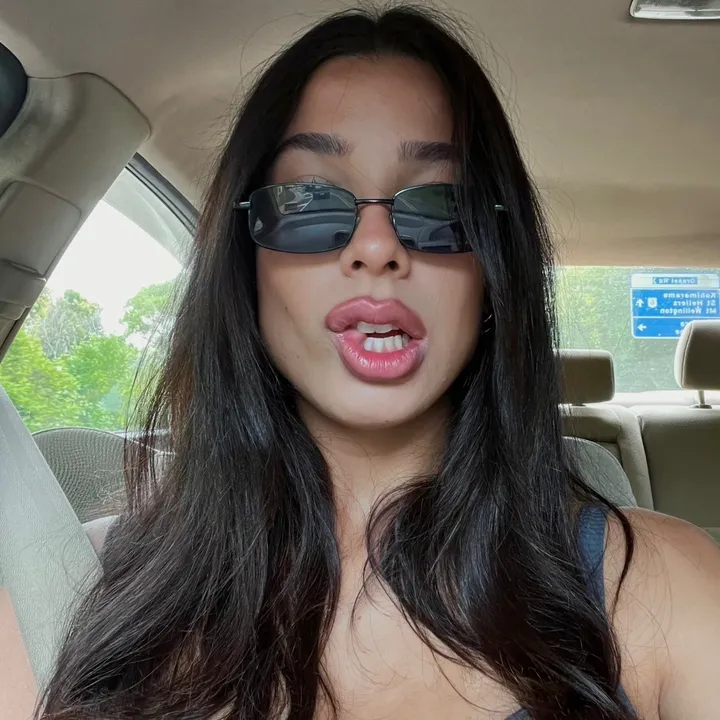@gabbymendess