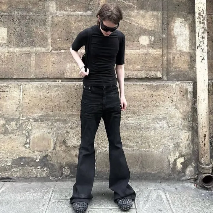 @nikwwwn