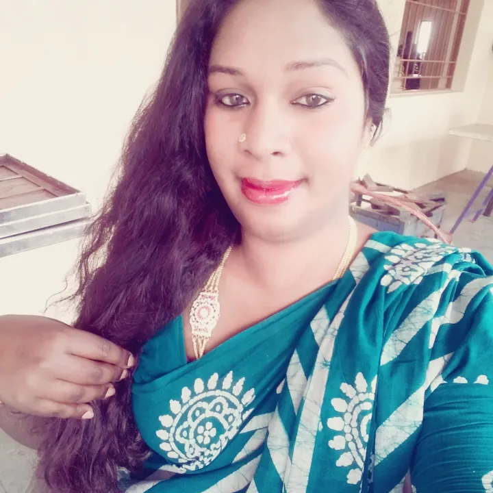 @nivedanivu