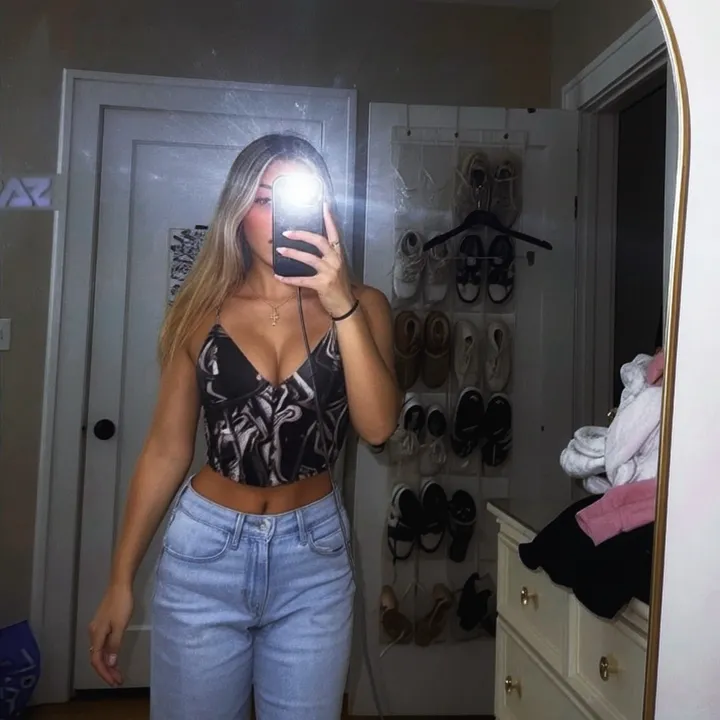 @hannahmillls