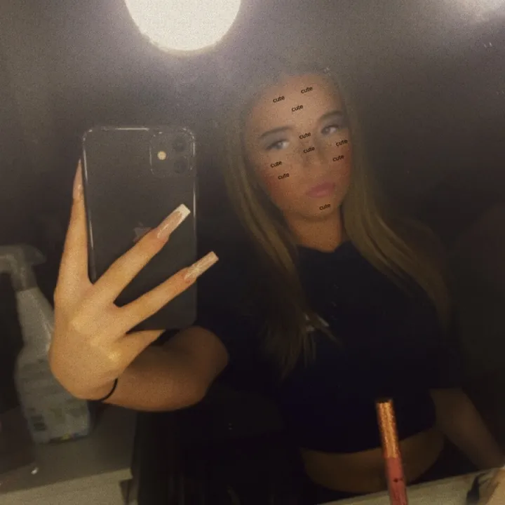 @lilyxx1236