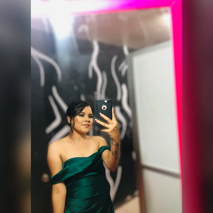 valebecerra_22