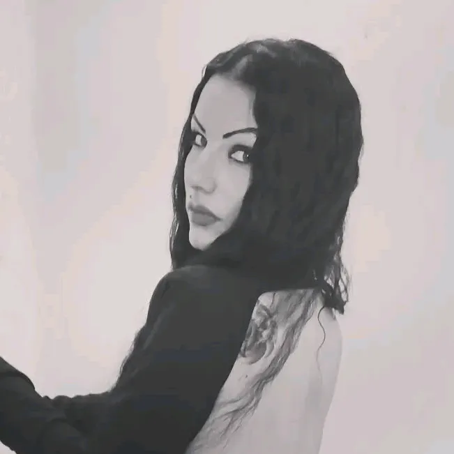 @_dina_cardone_