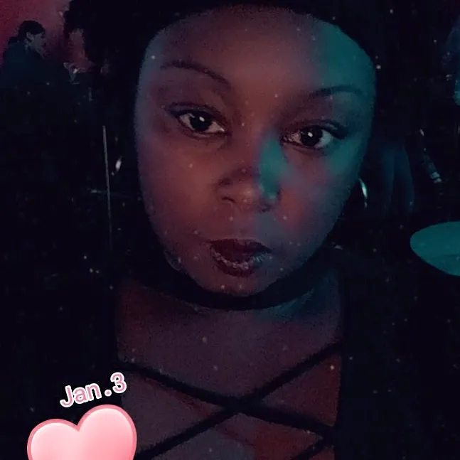 @chocolatekizzez29