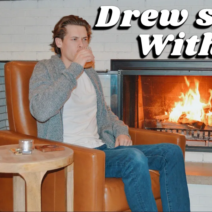 drewsitswith