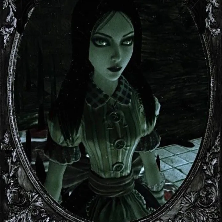 @evethealien