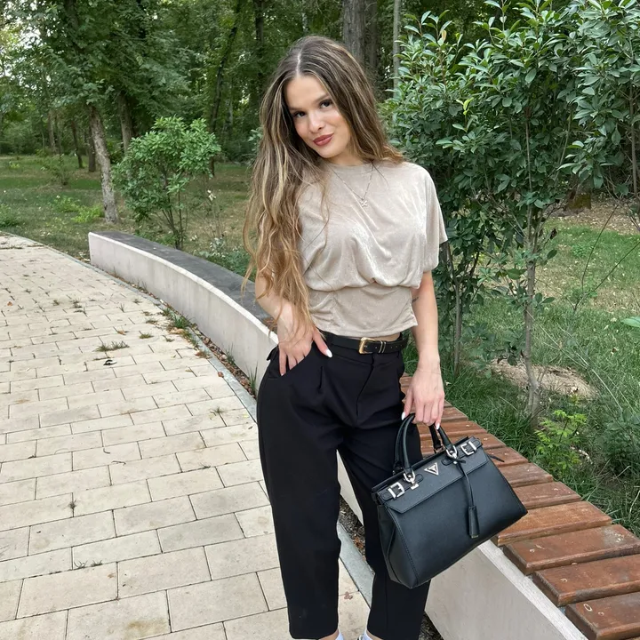 @mihaella_dm