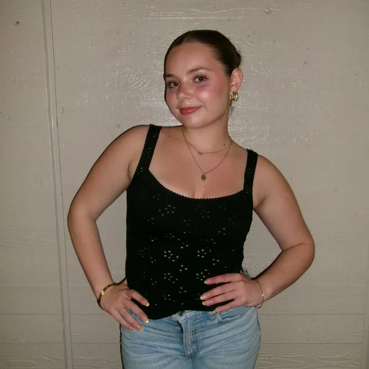 @emma23v