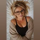 @curvy_laurine