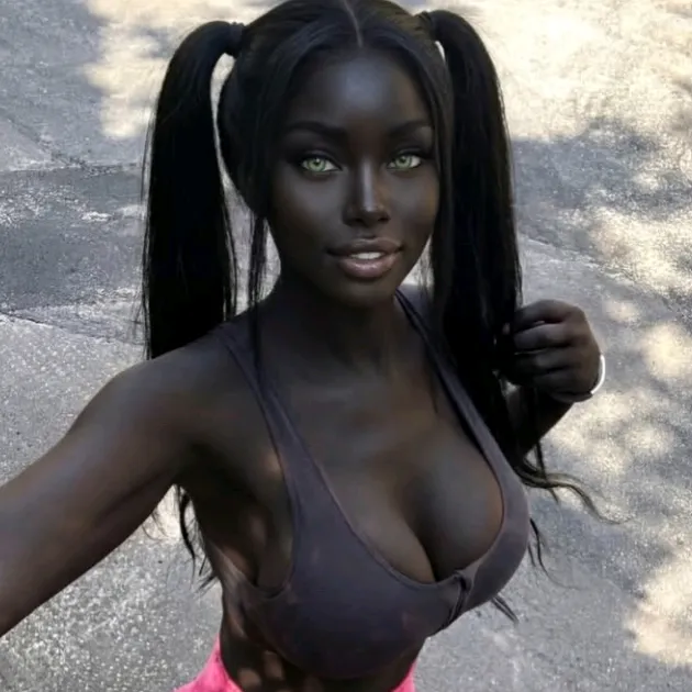 @kelly_blackk