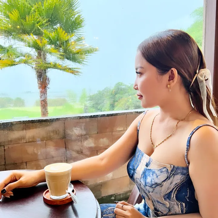 @kadekkomalasari2