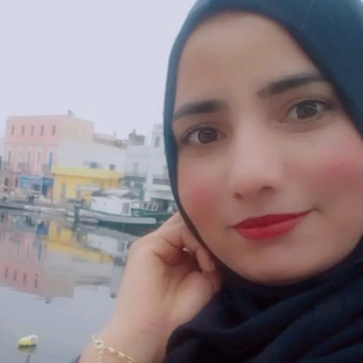 @amalriahi9948986525118
