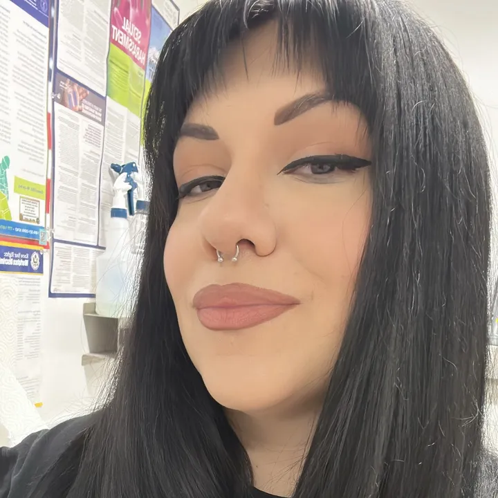 alejandra.i.salazar
