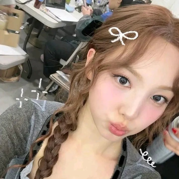 @lilixhjisn
