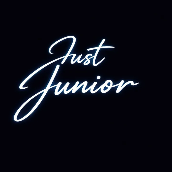 _justjuni0r