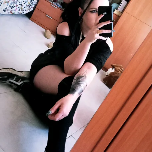 @lauraaliste97
