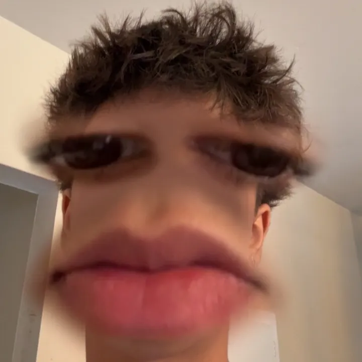 @quuuimby
