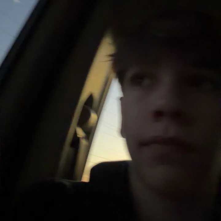 @wh0s_coltin