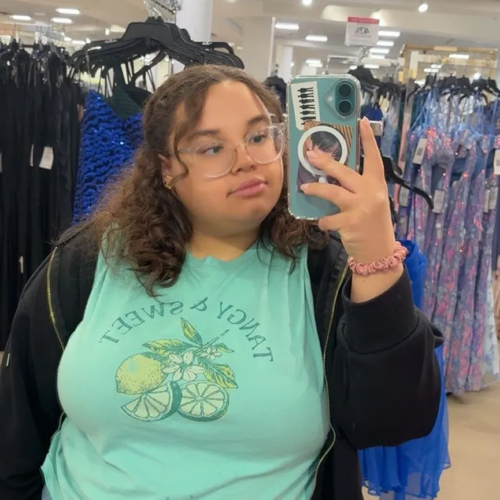 officially_kayla04