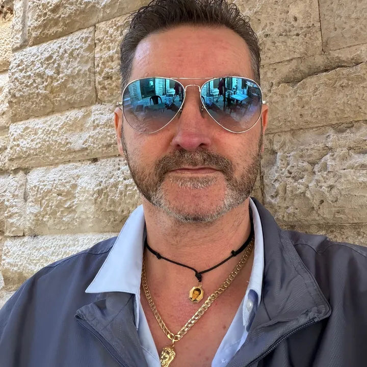 @rinojuventino