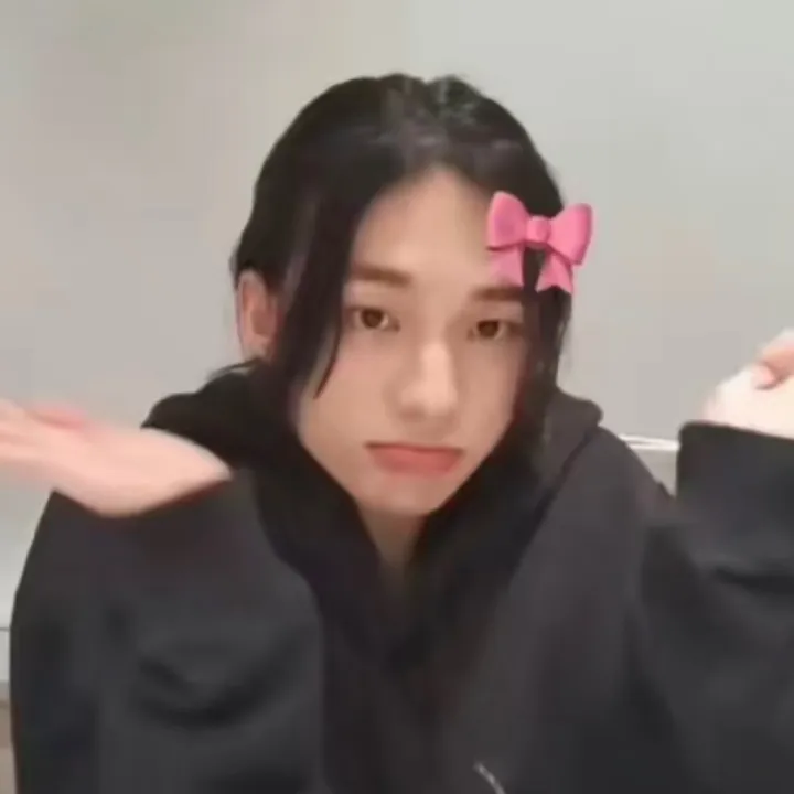 @fckloveforever0