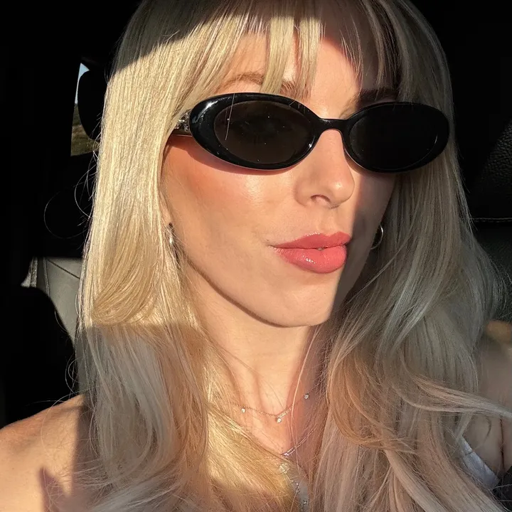 @blond.babie