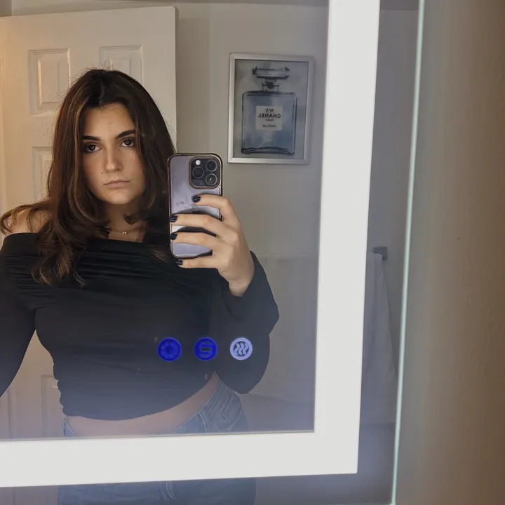 @sarahcatizone_