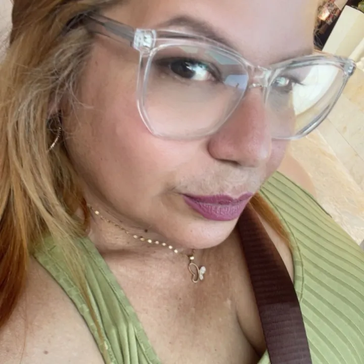 @mayriehanna