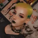 @dollyaddams_