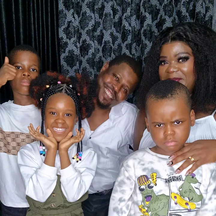 lizzyosasfamilytv
