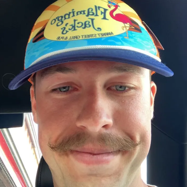 whacky_jitehouse