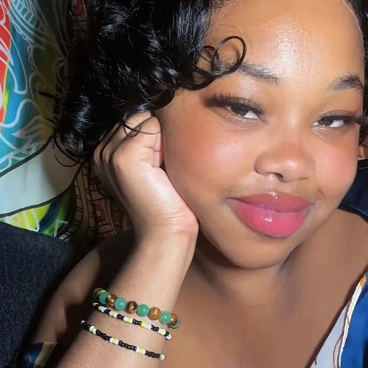@creole.christa