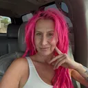 @livinglaurabeth