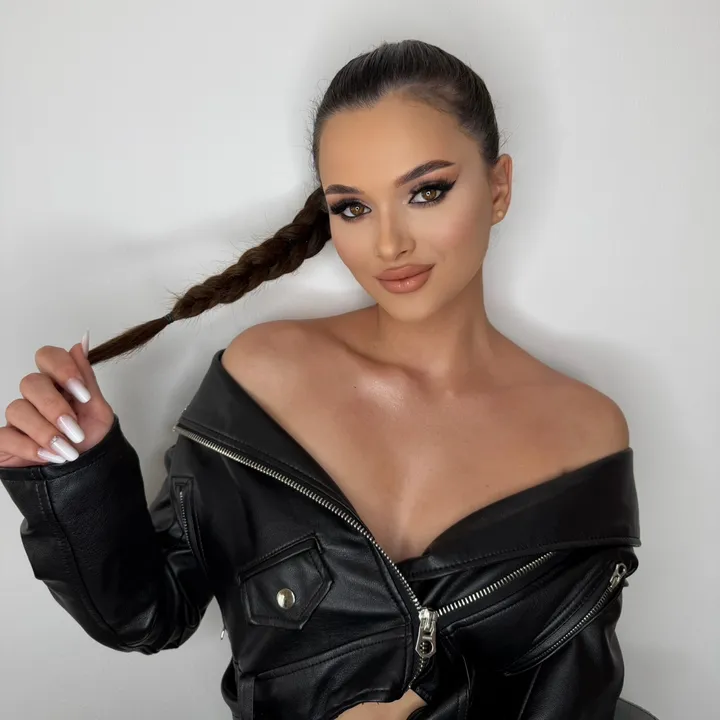 claudia_ionela