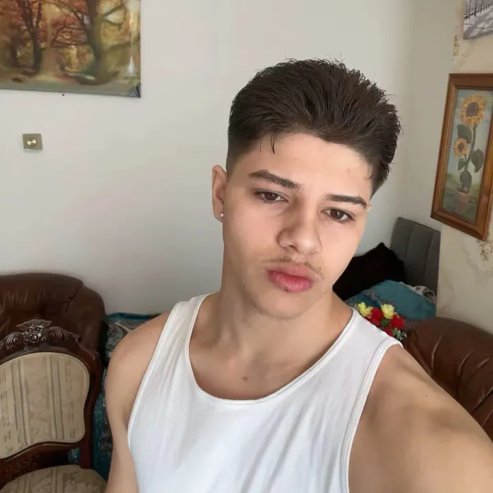 @sz_k090
