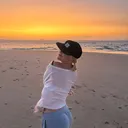 @saraschoenbaum