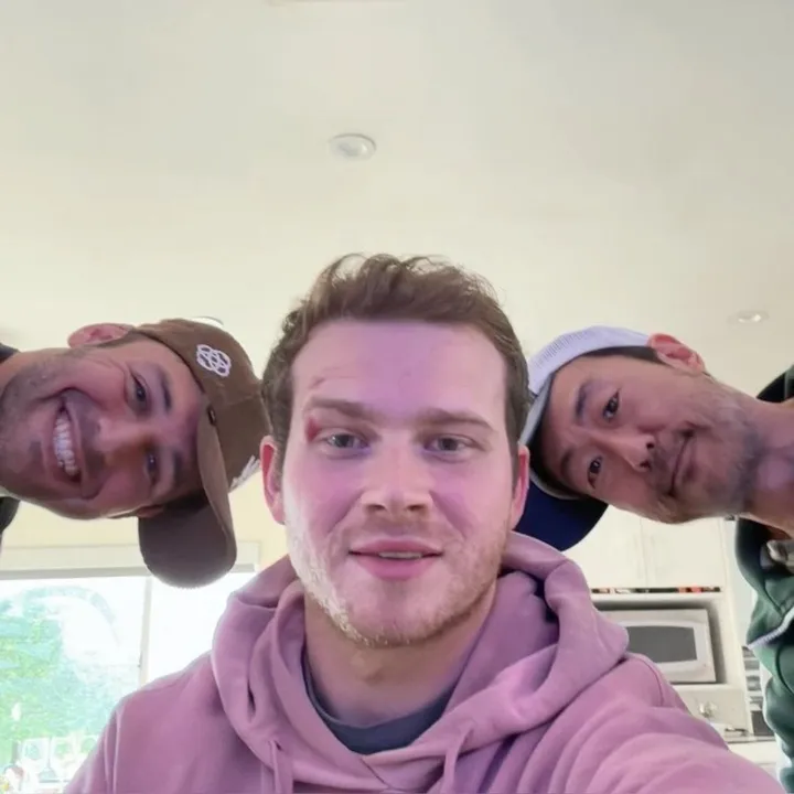 @noviezyy