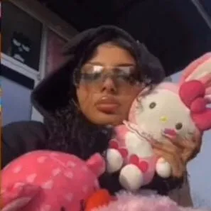 @slayyyy.barbzz